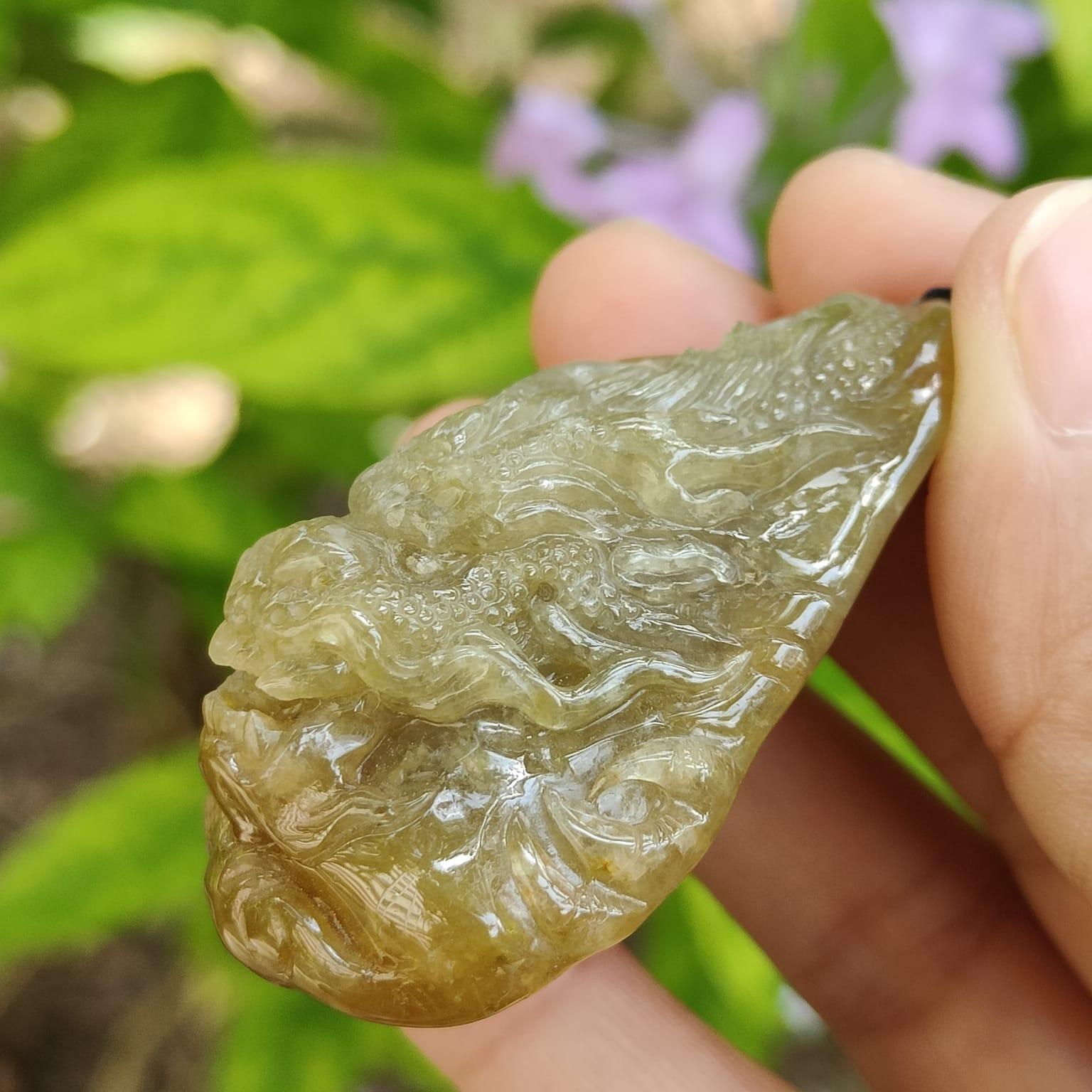 Crafted as Dragon Pendant on High Quality Natural Type A Jadeite Jade, certificate weighs 52.19 grams, measurement 52.8 * 36.9 * 22.5 mm (pendant372) Yi Pin Qian Jadeites Jade Jewelry ~Your Precious Quintessential ~ Singapore
