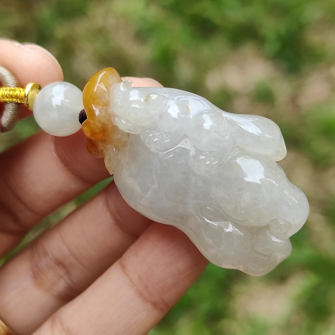 Unique Yellow Ruyi Chayote Natural Type A Jadeite Pendant with QIC approved labs certificate weight 25.27 grams, 40 * 25 * 15.20 mm originate from Myanmar very suitable for daily wear (pendant119) Yi Pin Qian