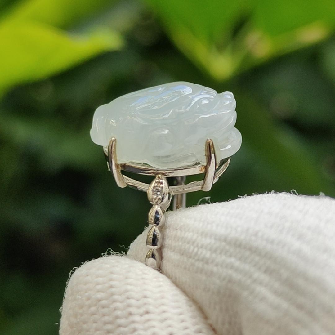 New Arrival Crafted as Pixiu on Natural Type A Jadeite Jade as S925 Ring certificate weighs 3.55 grams, measurement 15.9 * 11.6 * 6.7 mm (s925ring25) Yi Pin Qian Jadeites Jade Jewelry ~Your Precious Quintessential ~ Singapore