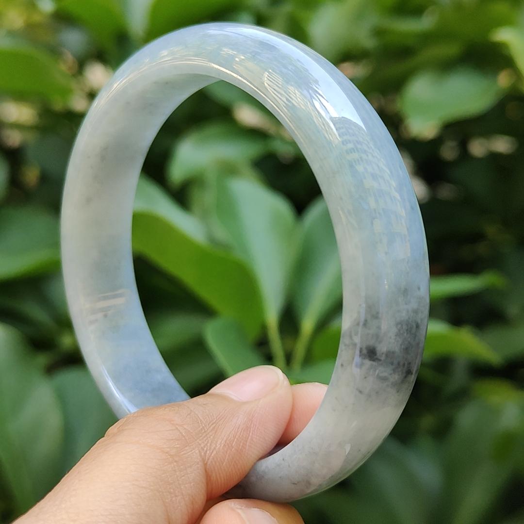 58.77 mm Light Lavender, Black Wuji Peace Bangle, Natural Type A Jadeite Jade, certificate weighs 57.84 grams, Width: 13.9 mm, Thickness: 7.5 mm (bangle15) Yi Pin Qian Jadeites Jade Jewelry ~Your Precious Quintessential ~ Singapore