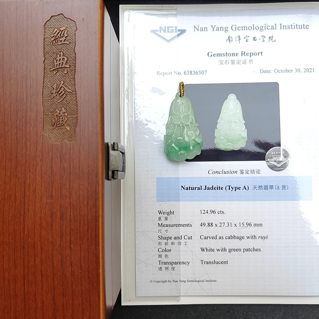 Premium quality White with green patches Ruyi Cabbage Natural Type A Jadeite Pendant with NGI Gemstone report weight 124.96 grams, 49.88 * 27.31 * 15.96 mm , Translucent fine grain crystal aggregate (pendant134) Yi Pin Qian