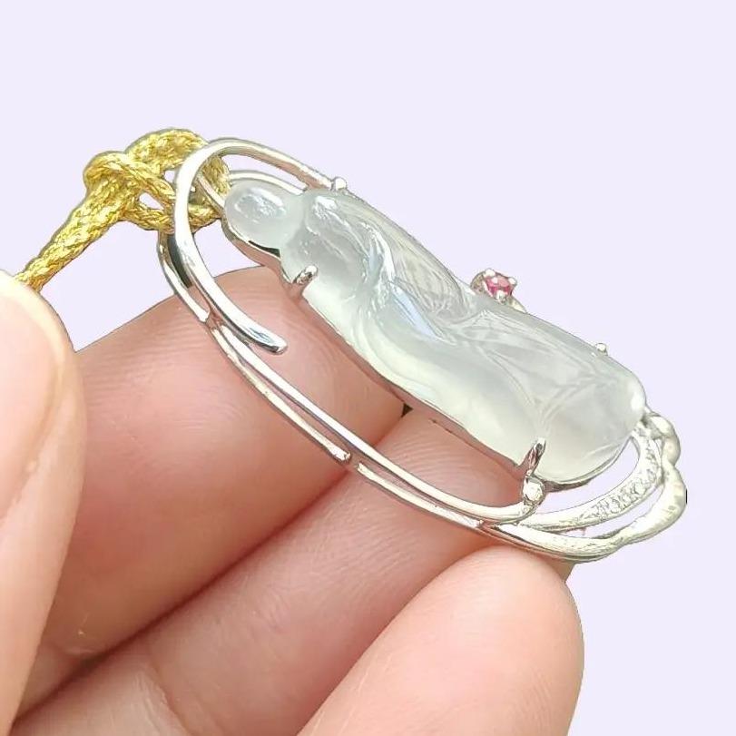 New Arrival High Quality Natural Type A Jadeite Jade crafted as Enlightenment 18k gold pendant certificate weighs 3.09 grams, measurement 31 * 14.9 * 6.5 mm (18kp78) Yi Pin Qian Jadeites Jade Jewelry ~Your Precious Quintessential ~ Singapore