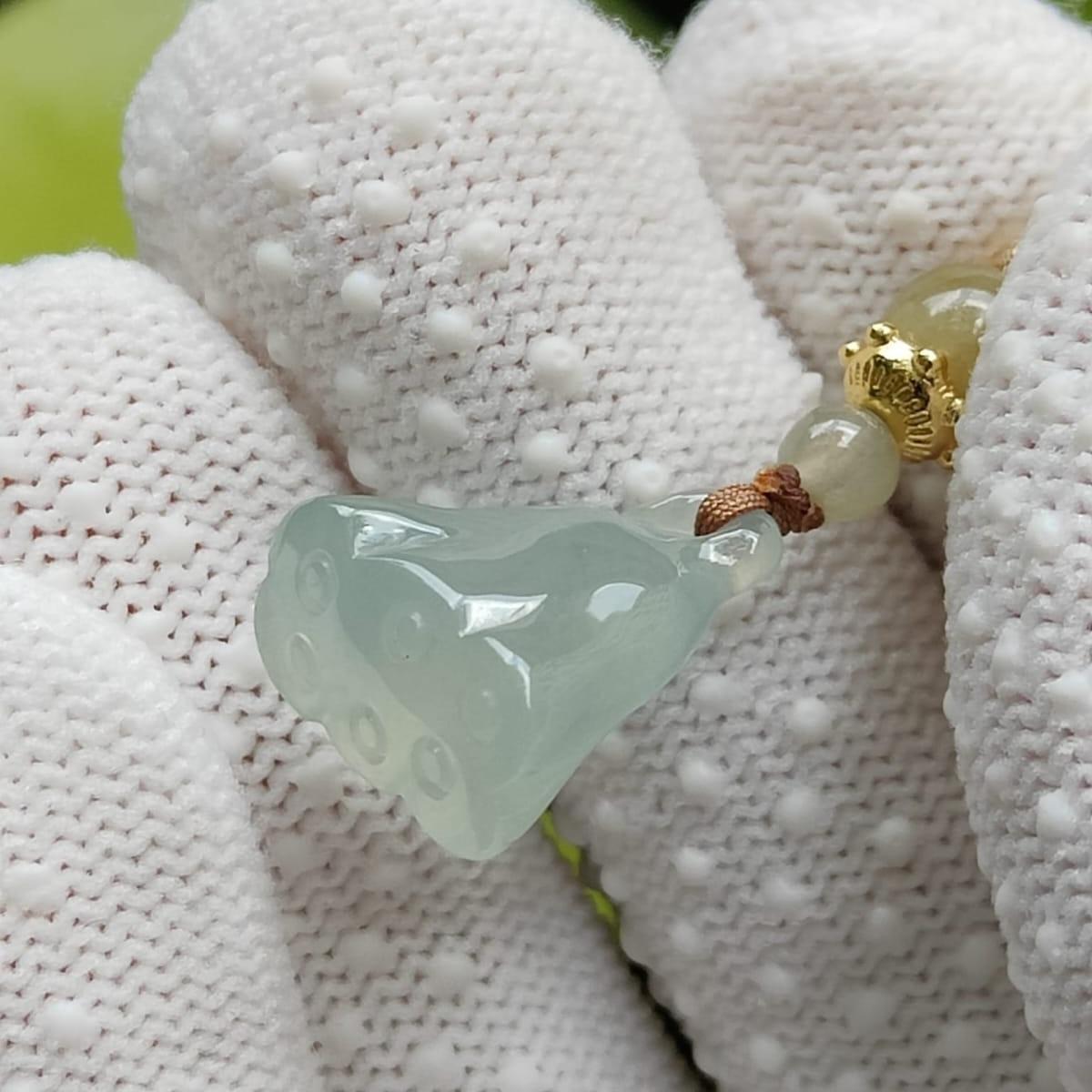 🌱 Natural Type A Jadeite Jade Lotus Pod Pendant 🔥 | Energy Aligned for Singapore’s Urban Spirit (Sku: pendant450)
