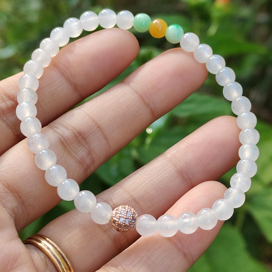 Icy Translucent beads, mix with 2 green 1 yellow Natural Type A Jadeite Bracelet, total of 38 beads with QIC labs approved certificate weigh 8.43 grams, measurement 4.8 mm, a stunning collection for your daily wear (bracelet3) Yi Pin Qian
