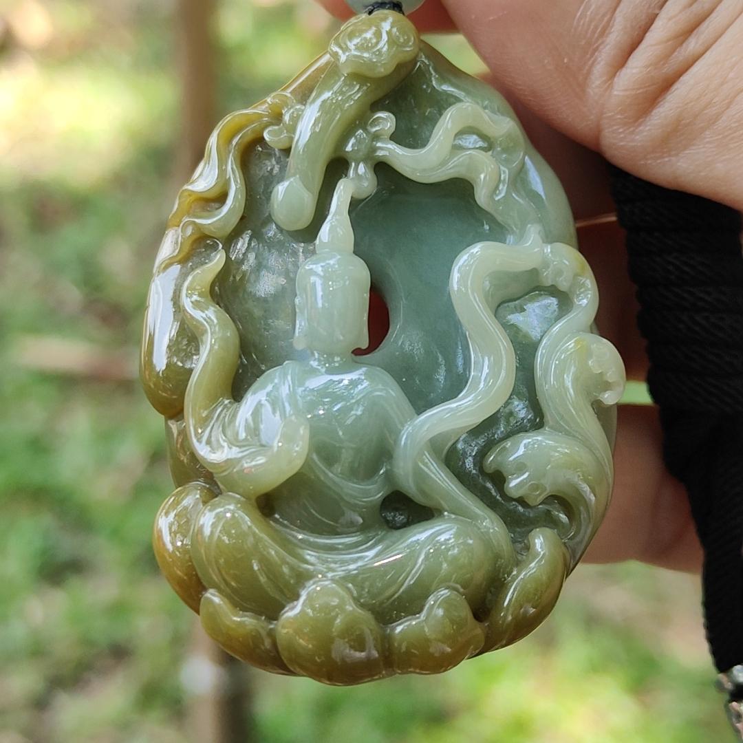 #Sold - Good Quality Yellow and Green Natural Type A Jadeite Jade crafted with Ruyi and Faceless Buddha as Pendant, QIC approved labs certificate weigh 45.18 grams, measurement 53.1 * 38.3 * 14.8 mm (pendant273)