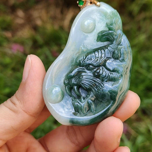 Very Rare Green Tiger Natural Type A Jadeite Pendant with certificate weight 32.24 grams, 62.70 * 41 * 7.60 mm, excellent for the tiger's lover collection for your daily wear (pendant113) Yi Pin Qian