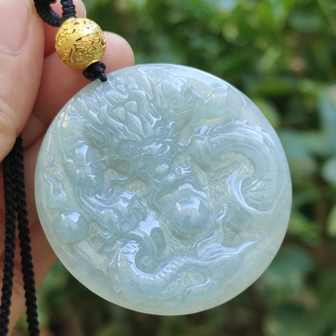 Round Shape Dragon Pendant Natural Type A Jadeite Jade added with one 18k Bead, certificate weighs 27.7 grams, measurement 50 * 50 * 6.1 mm (18kp90) Yi Pin Qian Jadeites Jade Jewelry ~Your Precious Quintessential ~ Singapore