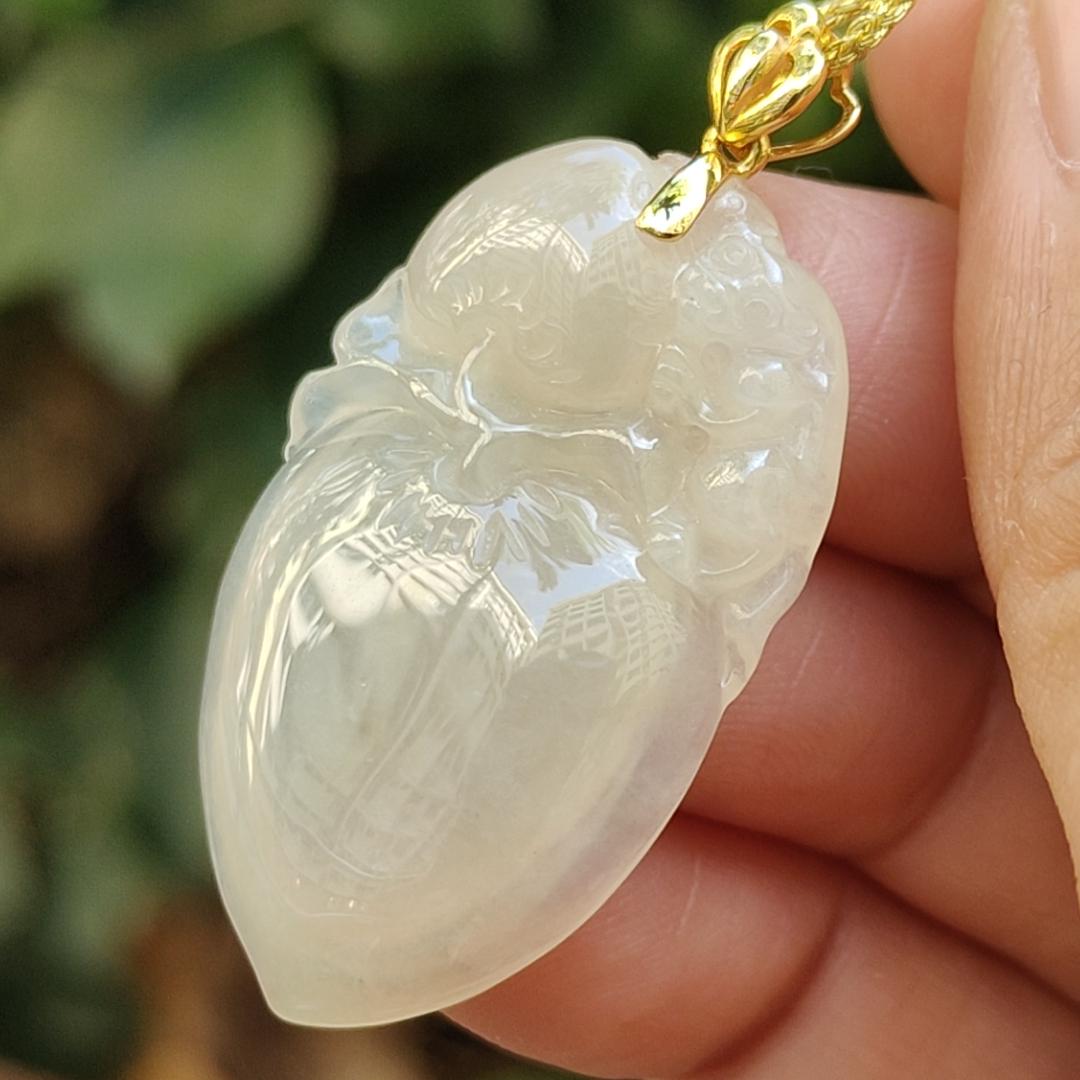 Semi Icy Yellow Natural Type A Jadeite Jade crafted with Monkey and Peach as Pendant with 18k clasp, certificate weighs 6.97 grams, measurement 35 * 21.2 * 5.5 mm (18kp91) Yi Pin Qian Jadeites Jade Jewelry ~Your Precious Quintessential ~ Singapore