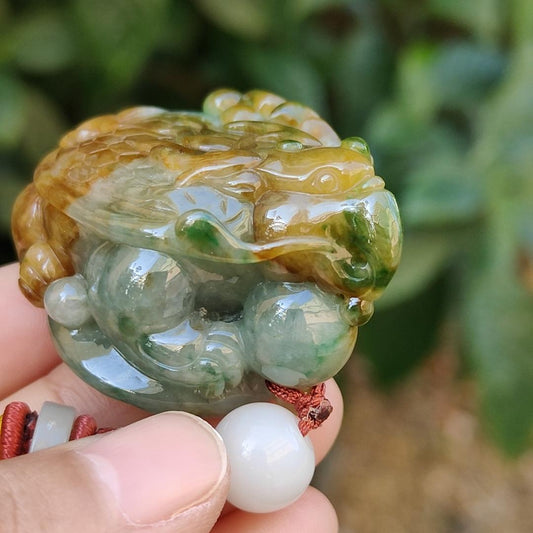 Super Rare Green and Brown Natural Type A Jadeite Jade crafted with Vermilion bird as pendant with certificate weigh 59.21 grams, measurement 45.8 * 32 * 27.3 mm (pendant231) Yi Pin Qian