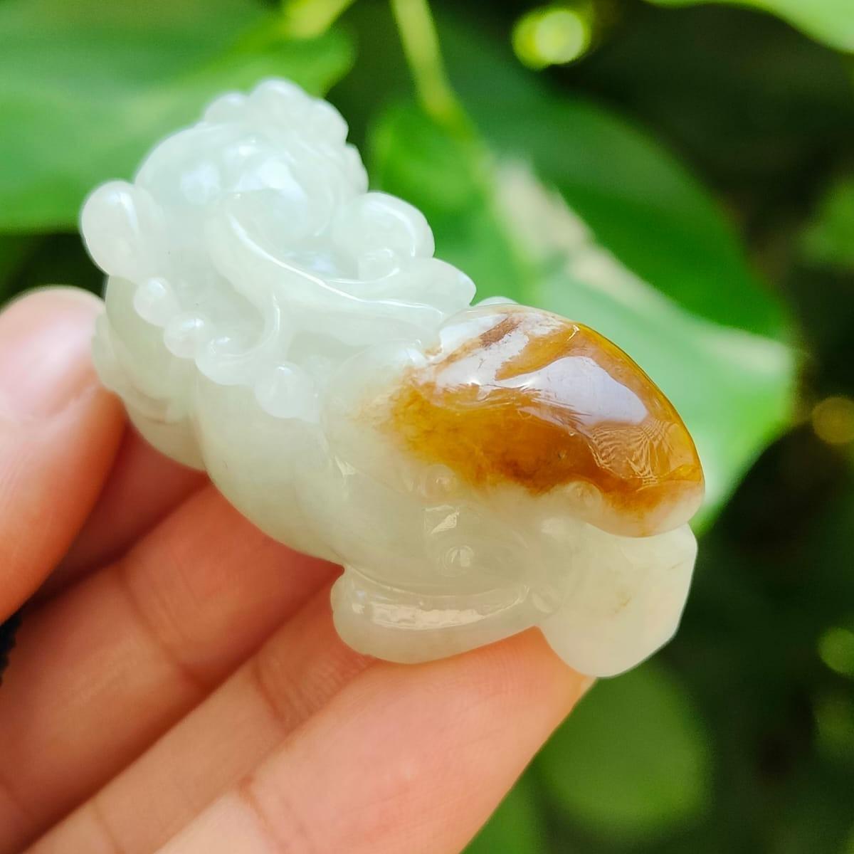 Pixiu Jadeite Carving – Wealth & Protection Symbol, Natural Type A (Certified 183318157 - SKU:pendant399) Yi Pin Qian Jadeites Jade Jewelry ~Your Precious Quintessential ~ Singapore