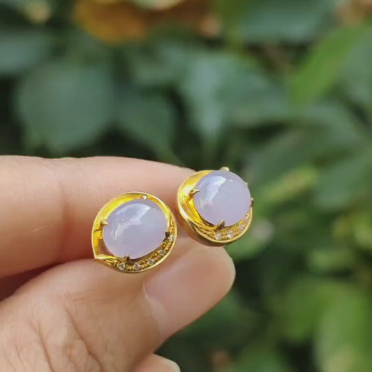 New SG Local High-Quality pair of Light Lavender crafted as cabochons on Natural Type A Jadeite Jade set with 18k gold as stud earrings, certificate weighs 2.51 grams (18k02)