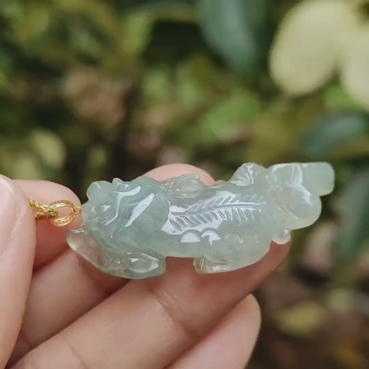 Crafted as Pixiu Pendant on Natural Type A Jadeite Jade with 18k Gold Clasp certificate weighs 6.82 grams, measurement 41.6 * 16.9 * 8.5 mm (18kp80)