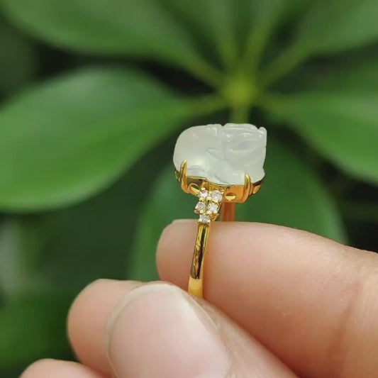 New Arrival in Singapore, High Quality Translucent Natural Type A Jadeite Jade crafted as pixiu on 18k gold as Ring, certificate weighs 1.74 grams, measurement 9.6 * 6.7 * 5.8 mm (18kring32)