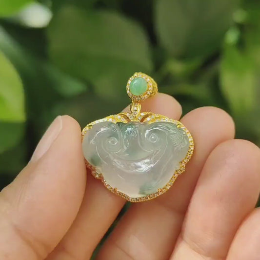 New Arrival in Singapore Premium High Quality Natural Type A Jadeite Jade 18k Gold Pendant crafted as Ruyi, certificate weighs 5.51 grams measurement 27.1 * 24.6 * 7.3 mm (18kp74)
