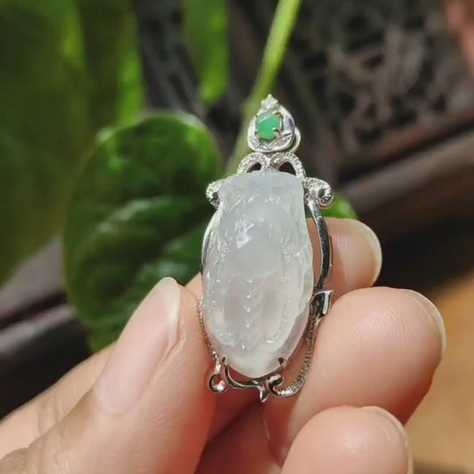 Newly Listed SG local Seller - Crafted as Dragon Turtle Pendant on High Quality Natural Type A Jadeite Jade set on 18k gold, certificate weighs 3.22 grams, measurement 31 * 14 * 8.6 mm (18kp85)