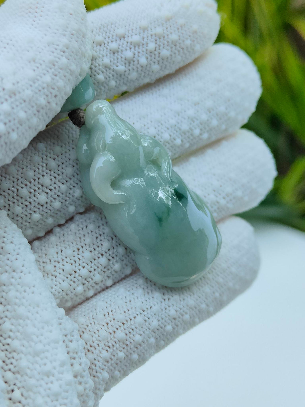 Natural Type A Jadeite Jade Ox Pendant (19.77g) - Sku: Pendant2607 Yi Pin Qian - Singapore Jade Shop