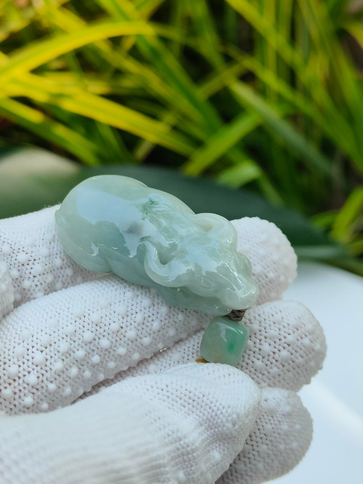 Natural Type A Jadeite Jade Ox Pendant (19.77g) - Sku: Pendant2607 Yi Pin Qian - Singapore Jade Shop